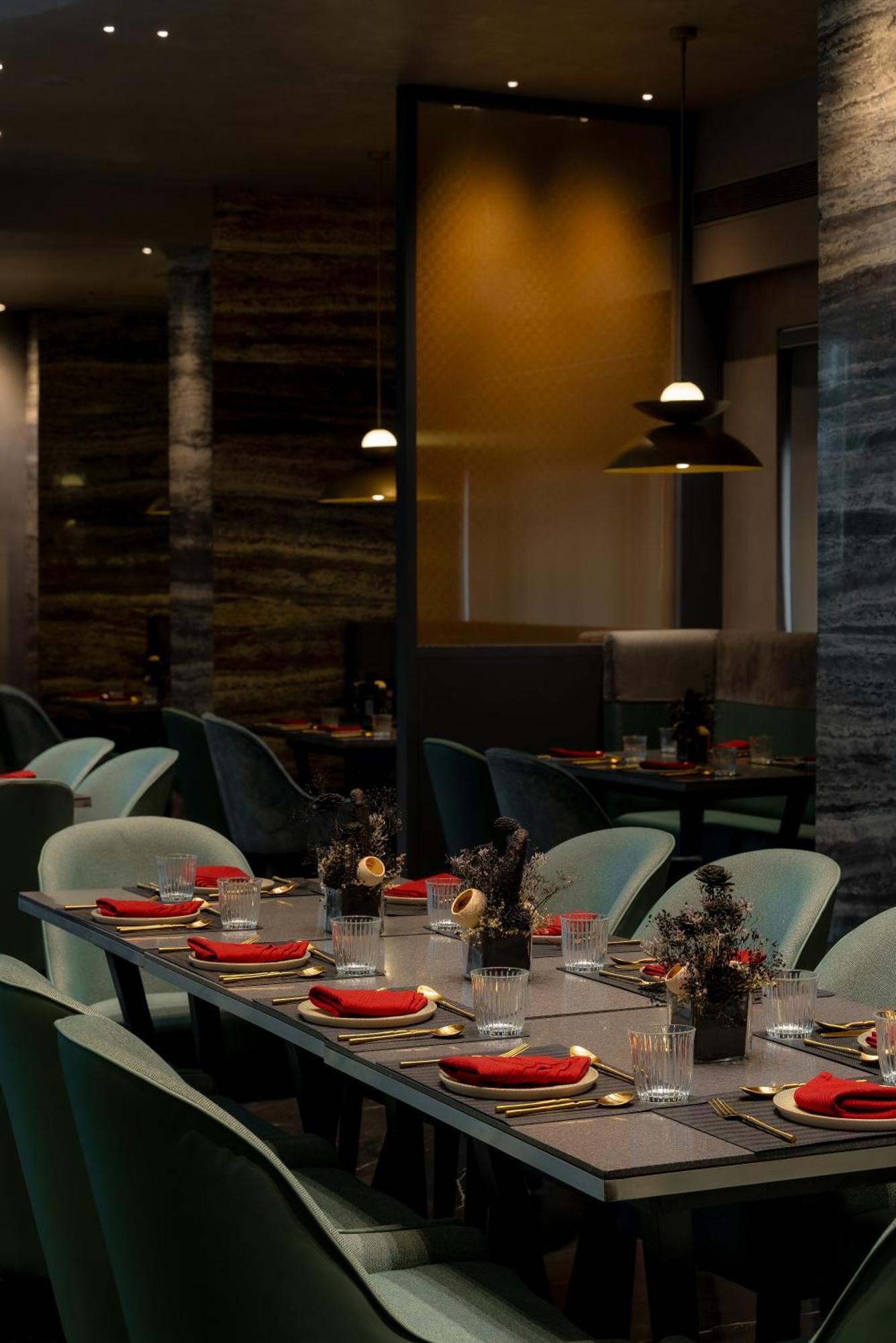 The Grand Bhagwati Hotel Ahmedabad Buitenkant foto