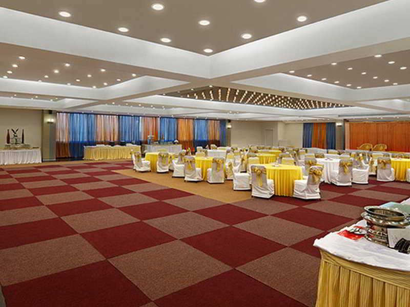 The Grand Bhagwati Hotel Ahmedabad Buitenkant foto