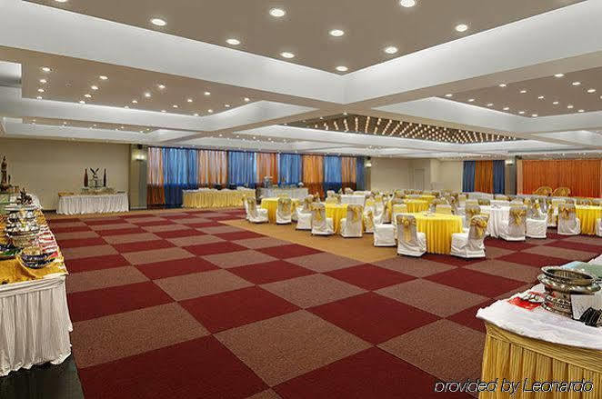 The Grand Bhagwati Hotel Ahmedabad Buitenkant foto